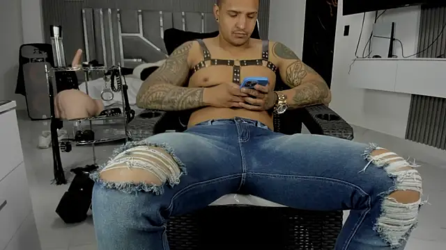 Chat XXX en directo de master_leather