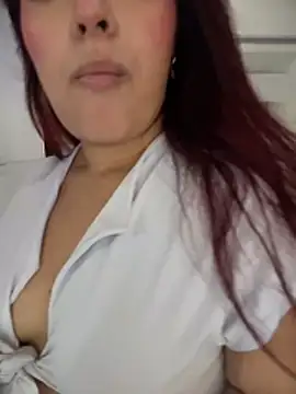 Emily_Harpeer Live XXX Chat