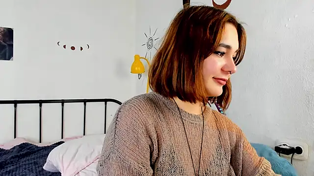 LiyaFly লাইভ XXX চ্যাট