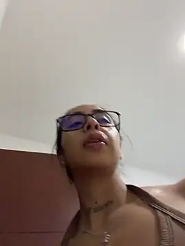 Živý XXX chat sophierooy22