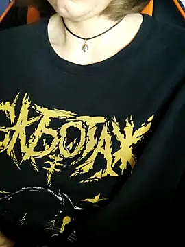 Aashikalaa's Live XXX Chat