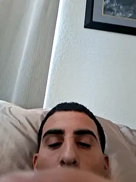 Patheticloserbeta webcam show