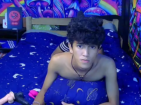hugekenbigcock live XXX chat