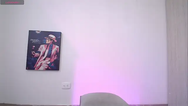 Živý XXX chat Millie_bobby