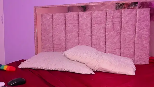 XXX chat uživo modela SamCuteFemboy