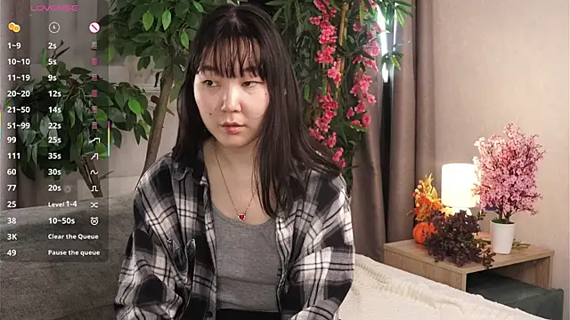 TerrieDeniro Adlı Modelin Canlı XXX Sohbeti