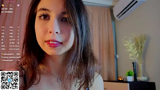 Chatroom XXX en direct de NerixalVire