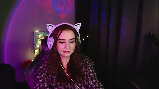 Chat +18 de Celia_Sensual_ ao vivo