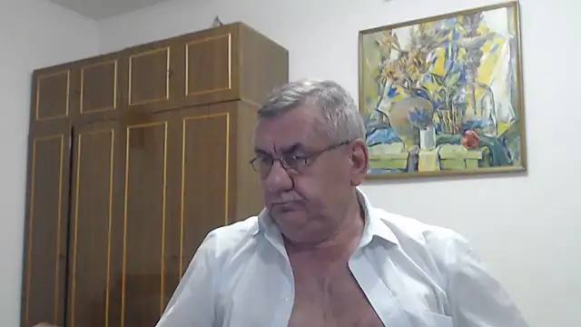 دردشة machomale3 الجنسية المباشرة