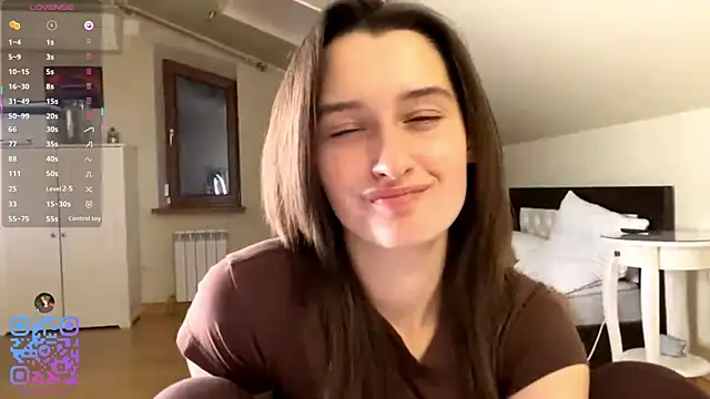 Živý XXX chat DarlineBrustera