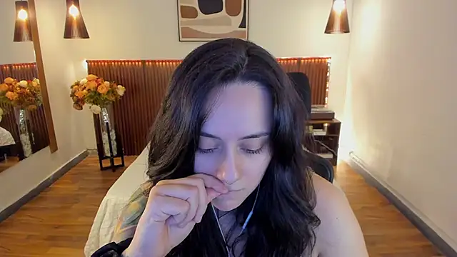 KatherineBond Live XXX-Chat