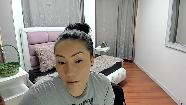 gaby_trent Chat XXX in diretta