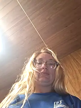 xXxWhoreAbleX Chat XXX live