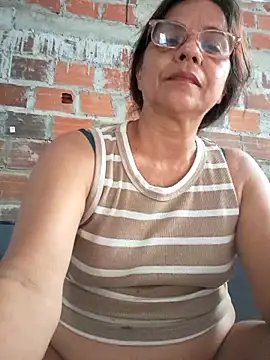 Sweet-Hot-Sucking's Live XXX Chat