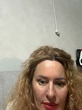 Tania201243 Chat XXX in diretta