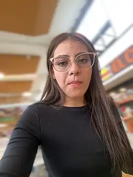 Chat XXX en directo de Hanna_Cruz_