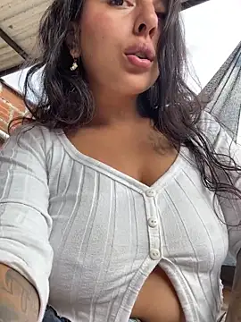 Chat +18 de ink_demonxxx ao vivo