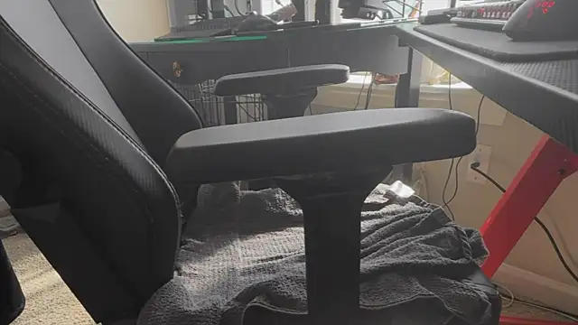 LatinHairball's Webcam Show