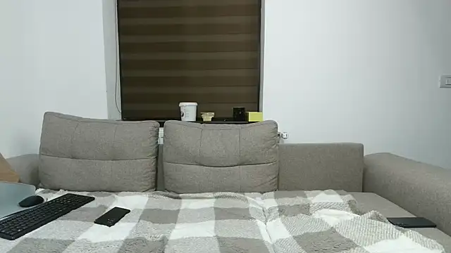 Crista-Elion Live XXX chat