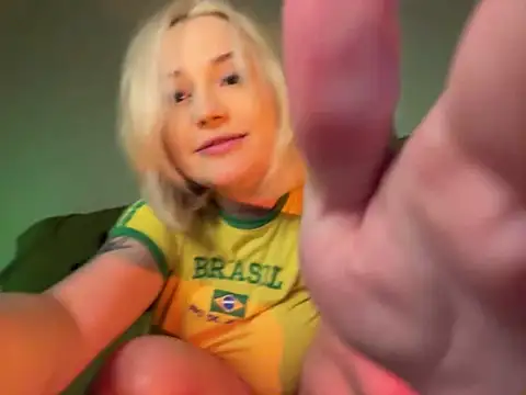 Chat XXX ao vivo de MCThroatGoat