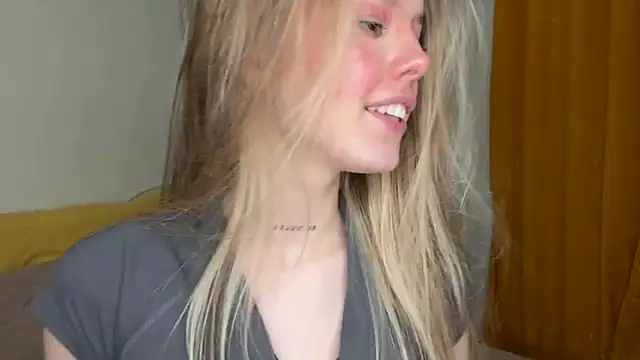 Catrineen Live XXX chat