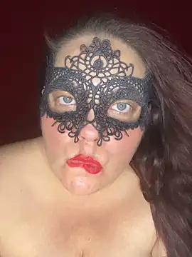 Lolaqueen870 Adlı Modelin Canlı XXX Sohbeti