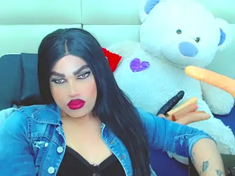 NharaBigCock élő XXX-chatje