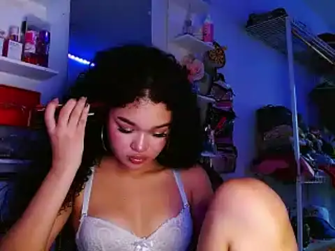 angel_lust1のライブXXXチャット