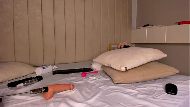 Živý XXX chat Littleolivia_