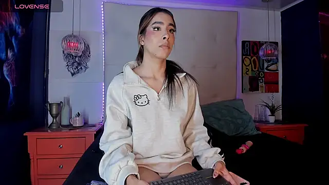 Chat XXX ao vivo de mxli_divine_