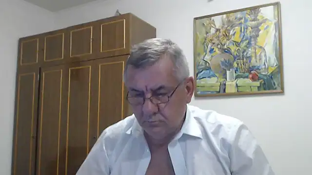 XXX chat uživo modela machomale3