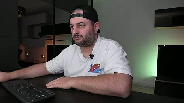 DravenPeak Chat XXX live