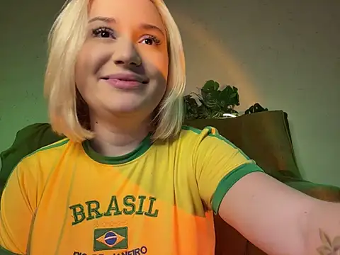 XXX chat uživo modela MCThroatGoat