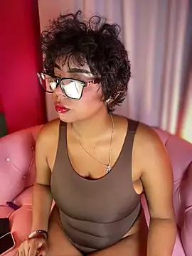 SamaraDesire live XXX chat