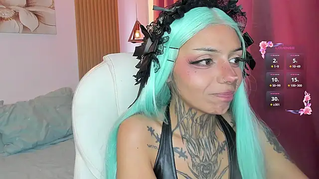 KoraRousee – Naživo XXX chat