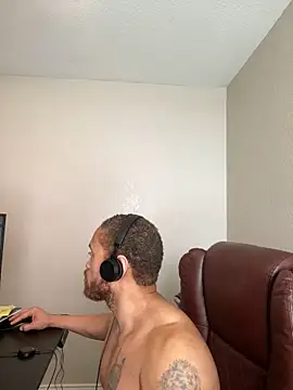 Chat +18 de Fathero1time ao vivo