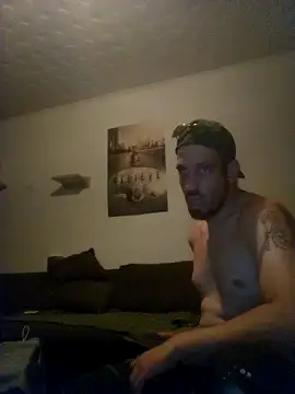 Codymc89 Adlı Modelin Canlı XXX Sohbeti