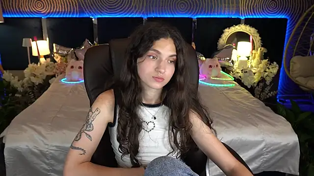 Živý XXX chat BabyFlowerr