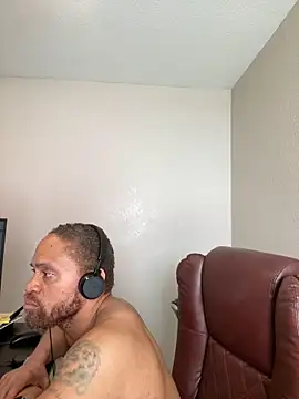 Fathero1time Chat XXX in diretta