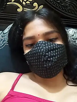 Chat XXX en directo de koly__Jannat