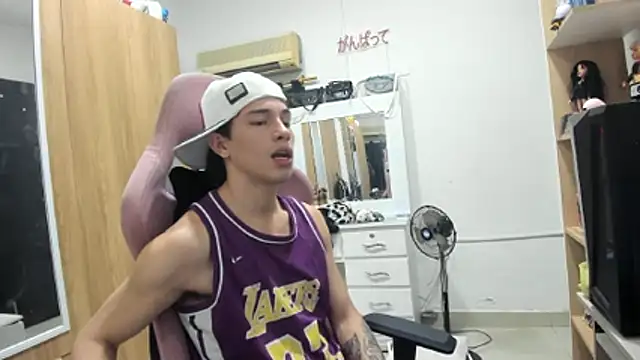 Chat XXX Live Pride_couple