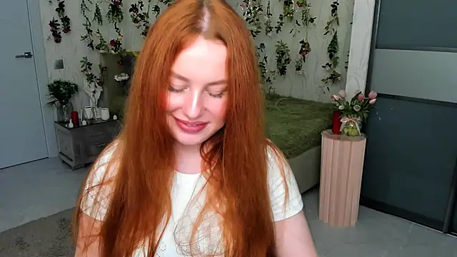 AirySilhouette Chat XXX live