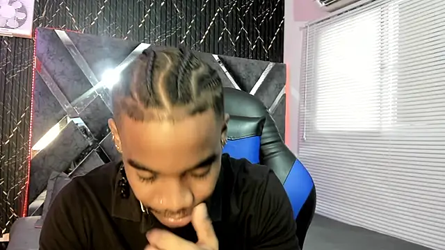 Živý XXX chat axel_silva4