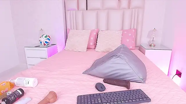 alanarose18n Live XXX chat