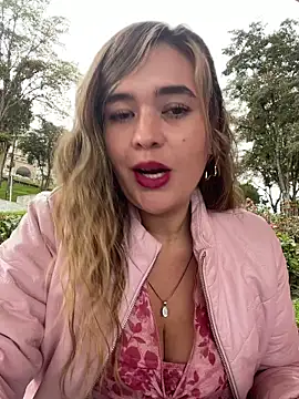 miss_berlyn Chat XXX in diretta