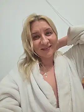 KaylinJan's Live XXX Chat