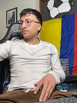 Dereck_Klain Live XXX-Chat
