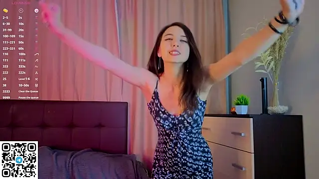 NerixalVire's Live XXX Chat