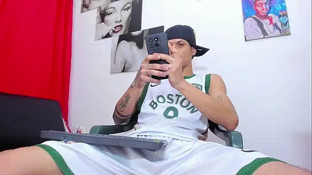 Živý XXX chat big_hot_boy_