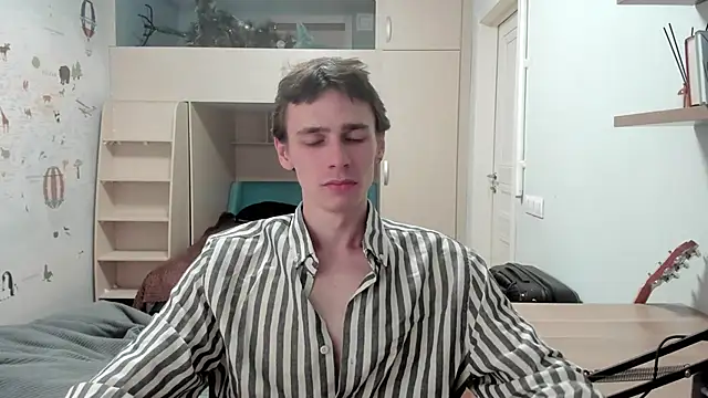 XXX chat uživo modela urgoddessboy